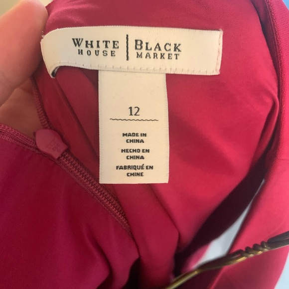 Beautiful Dress - Picture 3 of 3